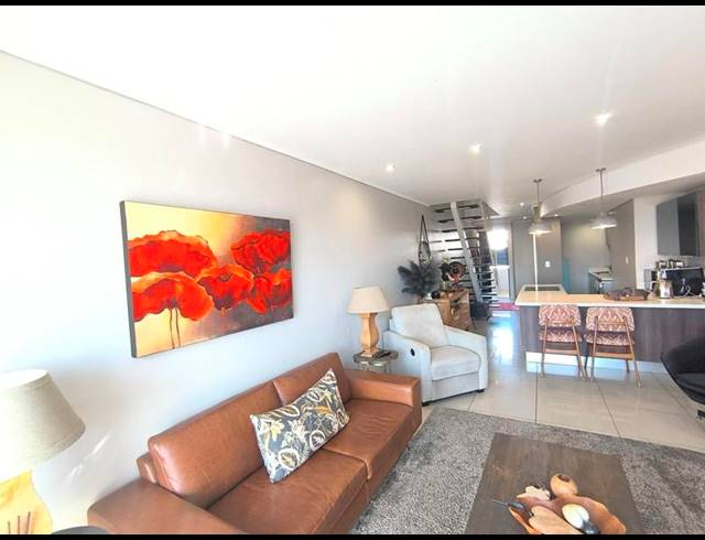 2 BEDROOM PROPERTY TO RENT IN MENLO PARK